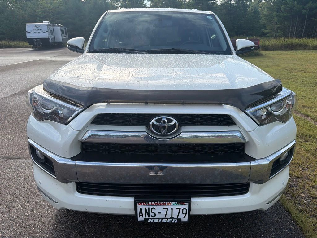 Used 2019 Toyota 4Runner Limited AWD/4WD image 2