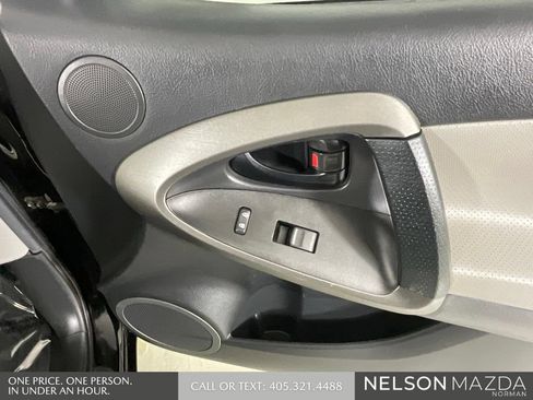 Used 2012 Toyota RAV4 Limited w/ Navigation Value Pkg FWD image 21