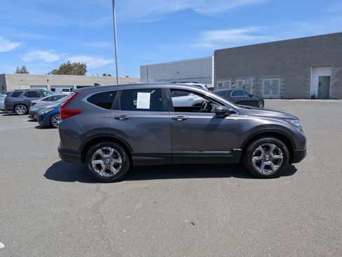 Used 2019 Honda CR-V EX image 4
