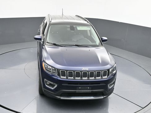 Used 2019 Jeep Compass Limited image 31