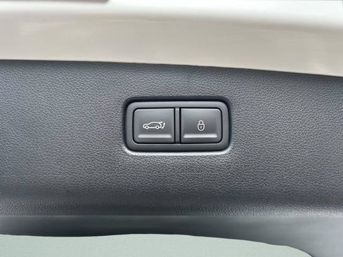 Used 2026 Genesis GV70 2.5T AWD/4WD image 16