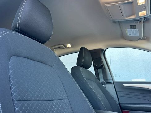 Certified 2024 Ford Escape Active FWD image 18