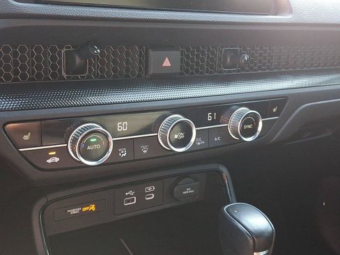 Used 2025 Honda CR-V Sport-L image 16