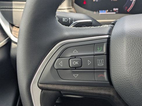 New 2026 Jeep Grand Cherokee L Limited AWD/4WD image 25