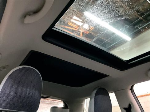 Used 2025 MINI Cooper 2-Door Hardtop image 24