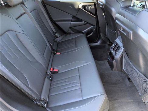 Used 2025 BMW X3 xDrive30i w/ Premium Package image 21