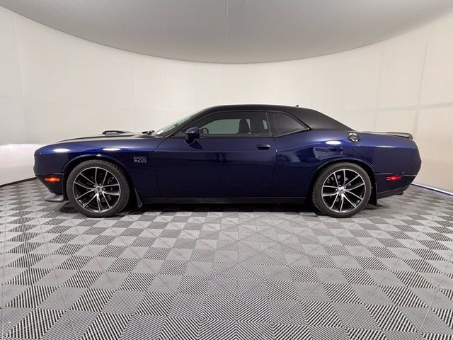 Used 2017 Dodge Challenger R/T Scat Pack RWD image 3