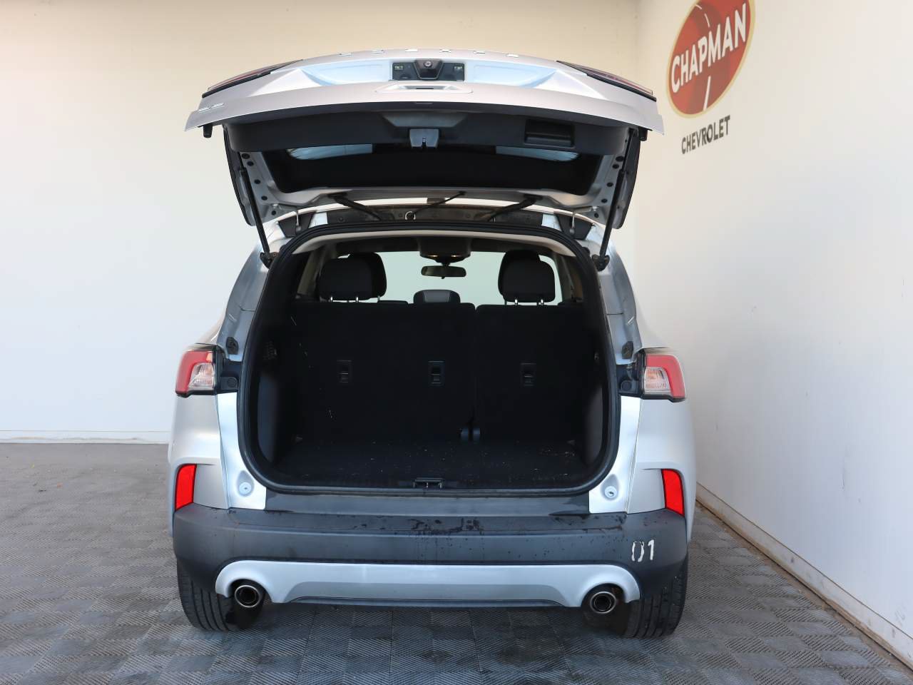 Used 2020 Ford Escape SE FWD image 5