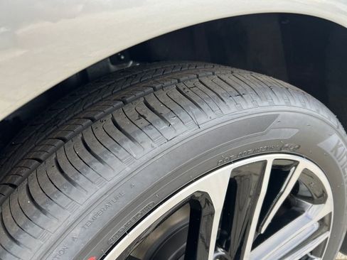 New 2026 Toyota Camry XLE image 28