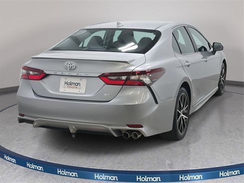 Certified 2023 Toyota Camry SE image 6