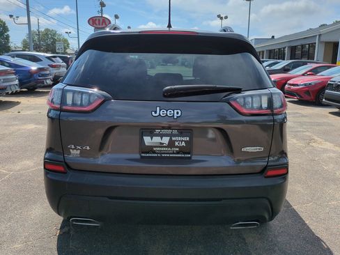 Used 2022 Jeep Cherokee Latitude Lux AWD/4WD image 6