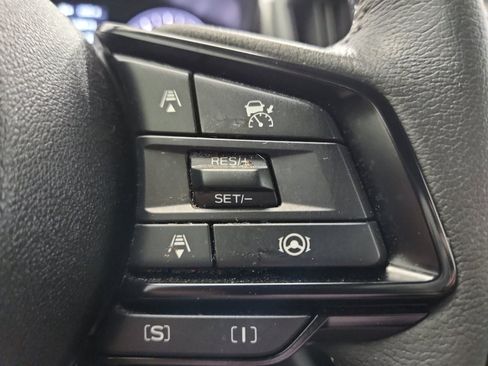 Used 2025 Subaru Forester Premium w/ Convenience Package #2 image 13