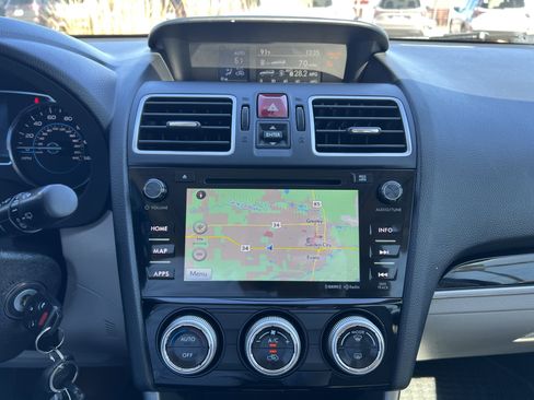 Used 2017 Subaru Forester 2.5i Limited image 4