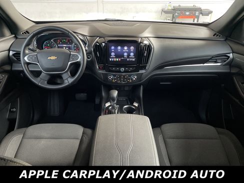 Used 2023 Chevrolet Traverse LT image 4