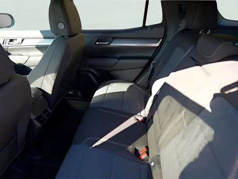 New 2026 GMC Terrain Elevation image 23