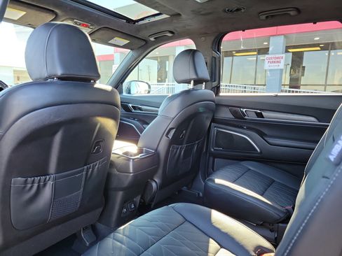 Used 2023 Kia Telluride SX Prestige X-Line image 14