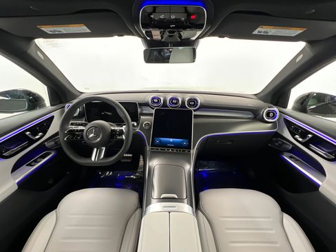 New 2026 Mercedes-Benz GLC 300 4MATIC image 9