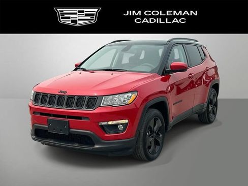 Used 2021 Jeep Compass Latitude w/ Sun and Sound Group AWD/4WD image 1
