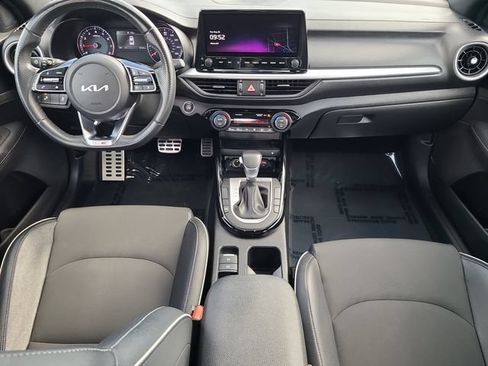 Used 2023 Kia Forte GT-Line w/ GT-Line Premium Package FWD image 17