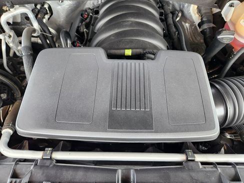 Certified 2024 Chevrolet Silverado 1500 LT RWD image 30