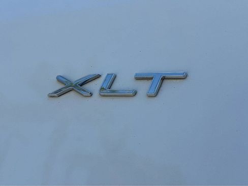 Used 2023 Ford Transit 350 XLT RWD image 37