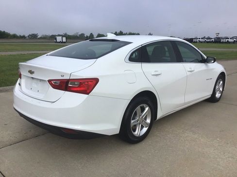 Used 2023 Chevrolet Malibu LT FWD image 6