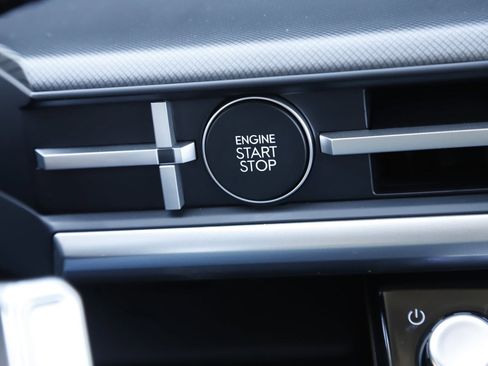 New 2026 Hyundai Santa Fe SE image 20