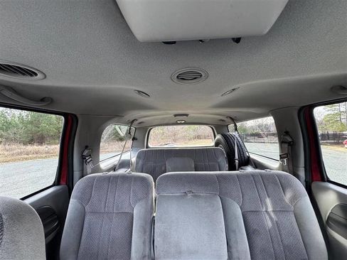 Used 2000 Ford Excursion XLT image 24