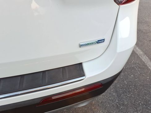 Used 2020 Ford Explorer Limited image 5