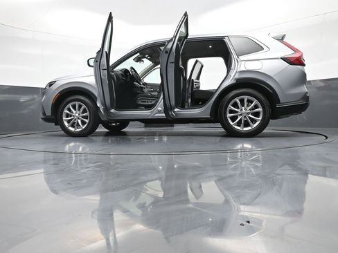 Certified 2023 Honda CR-V EX image 49