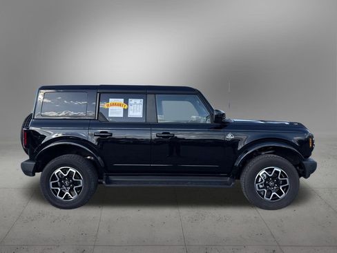 Used 2025 Ford Bronco Outer Banks image 5