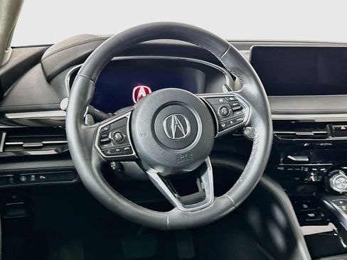 Used 2024 Acura MDX SH-AWD w/ Technology Package image 18