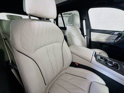 New 2026 BMW X5 xDrive50e image 30
