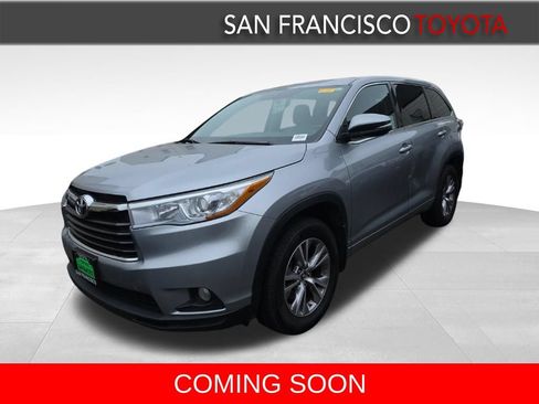 Used 2016 Toyota Highlander Plus AWD/4WD image 1
