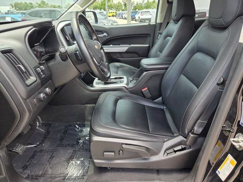 Certified 2021 Chevrolet Colorado ZR2 w/ ZR2 Midnight Special Edition AWD/4WD image 5