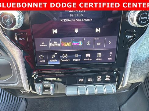 Used 2025 RAM 2500 Tradesman AWD/4WD image 19