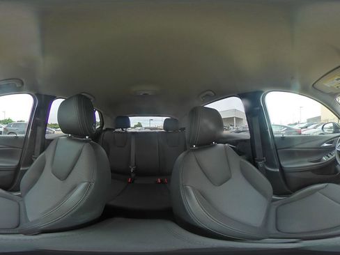 Used 2025 Buick Encore GX Preferred FWD image 41