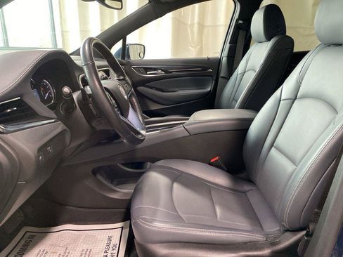 Used 2024 Buick Enclave Essence AWD/4WD image 18