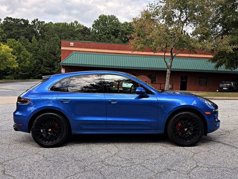 Used 2017 Porsche Macan GTS AWD/4WD image 4