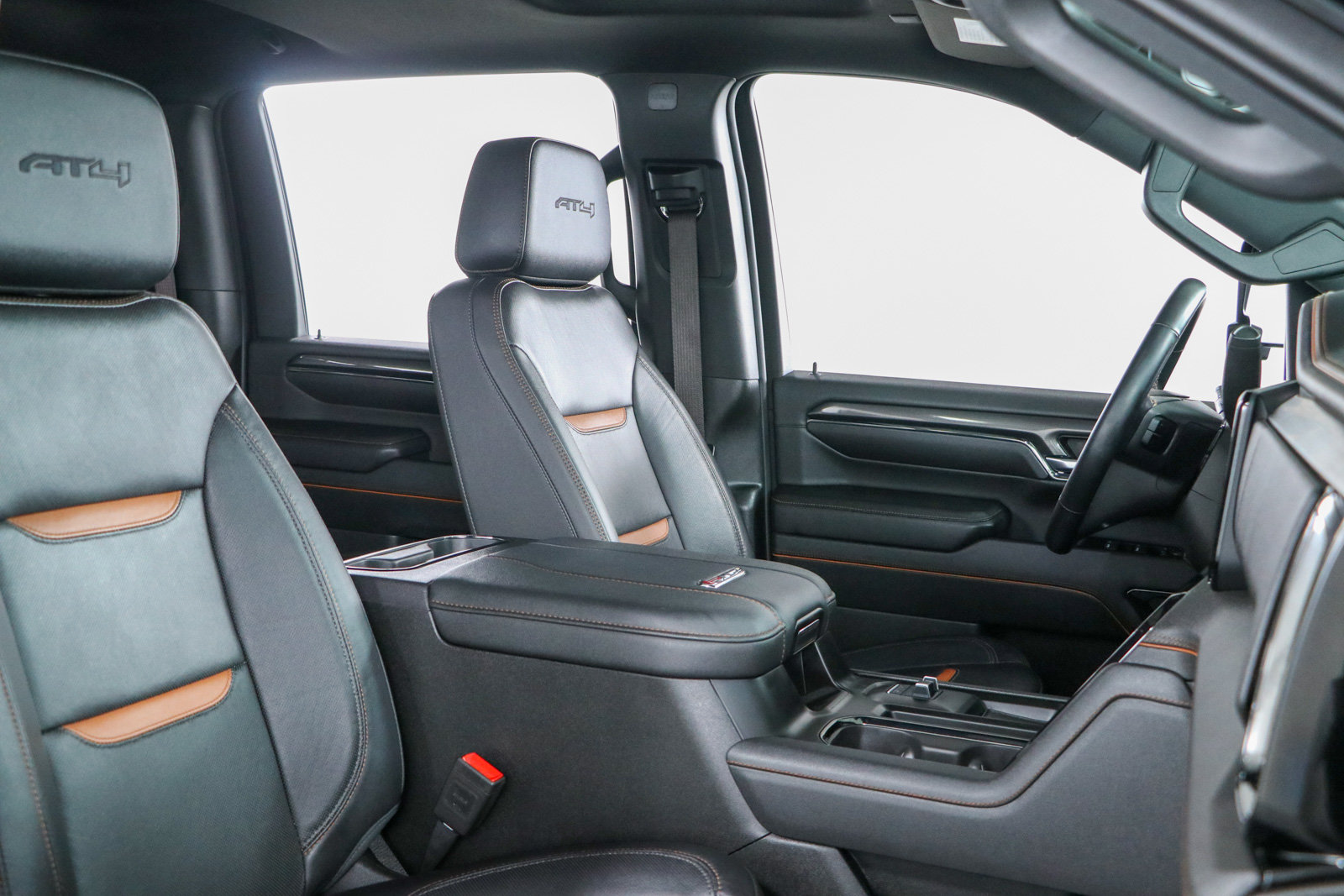 Used 2024 GMC Sierra 2500 AT4 w/ AT4 Premium Plus Package AWD/4WD image 31