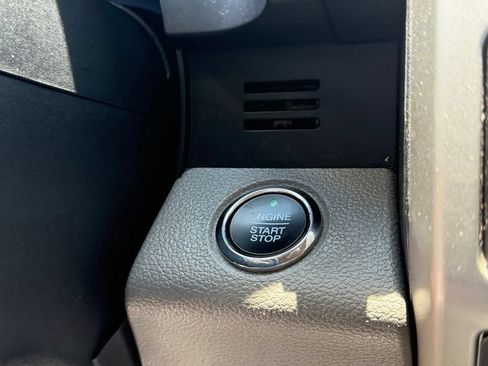 Used 2020 Ford F150 Lariat AWD/4WD image 22