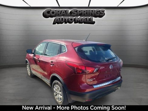 Certified 2019 Nissan Rogue Sport S FWD image 3