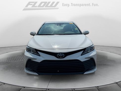 Used 2021 Toyota Camry LE FWD image 2
