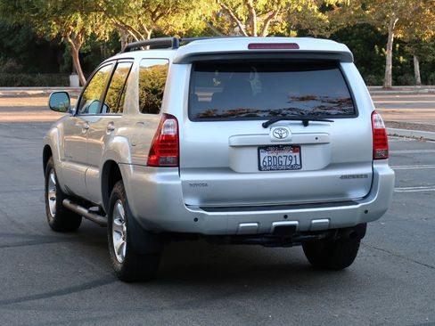 Used 2007 Toyota 4Runner Sport image 5