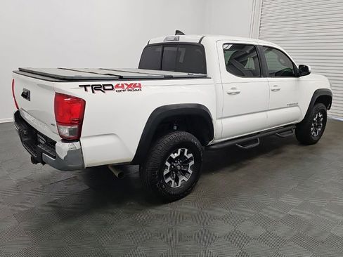 Used 2016 Toyota Tacoma TRD Off-Road w/ Towing Package AWD/4WD image 7