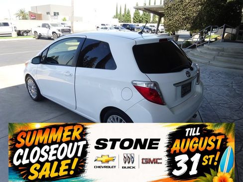 Used 2013 Toyota Yaris L FWD image 5