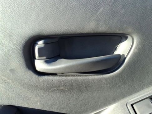 New 2026 Nissan Frontier SV image 17