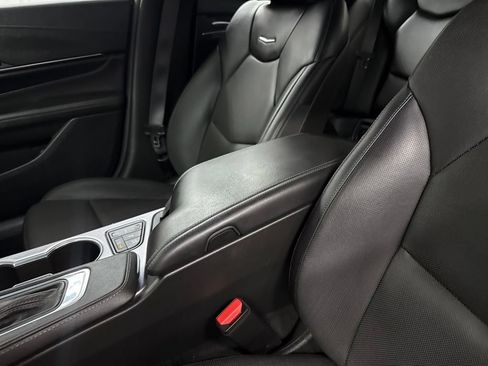 Certified 2023 Cadillac CT4 Premium Luxury RWD image 38