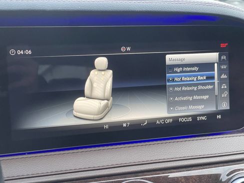 Used 2018 Mercedes-Benz S 560 4MATIC Sedan image 40