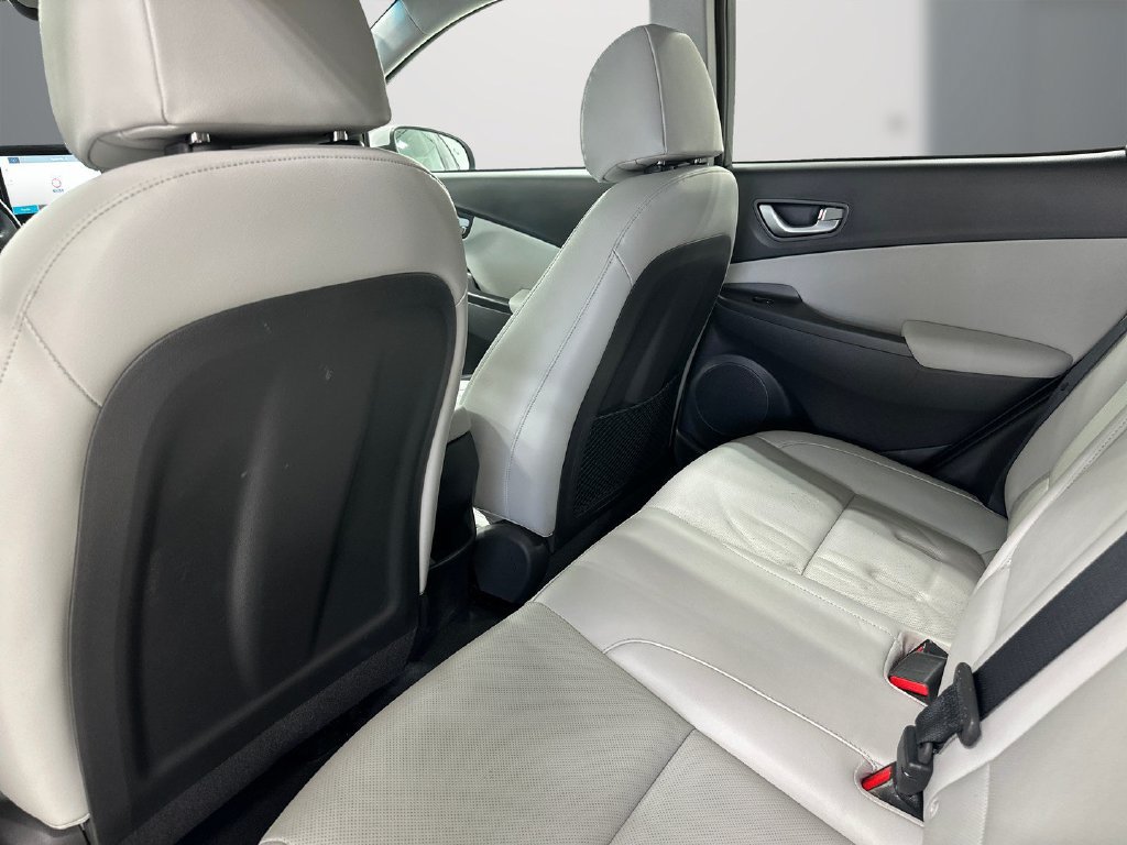 Certified 2023 Hyundai Kona Limited FWD image 16